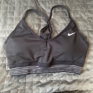 Nike Sports Bra - Black Size Small